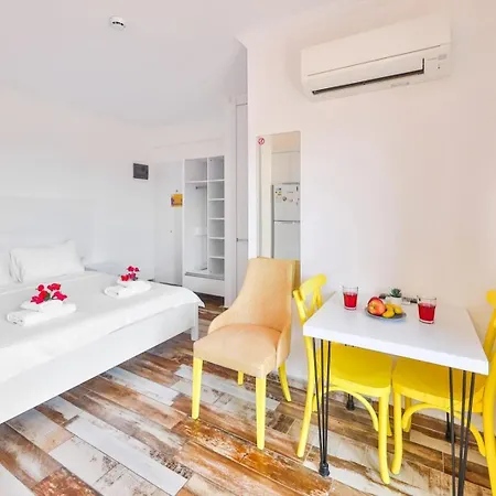 Sanisu Apartment Kaş